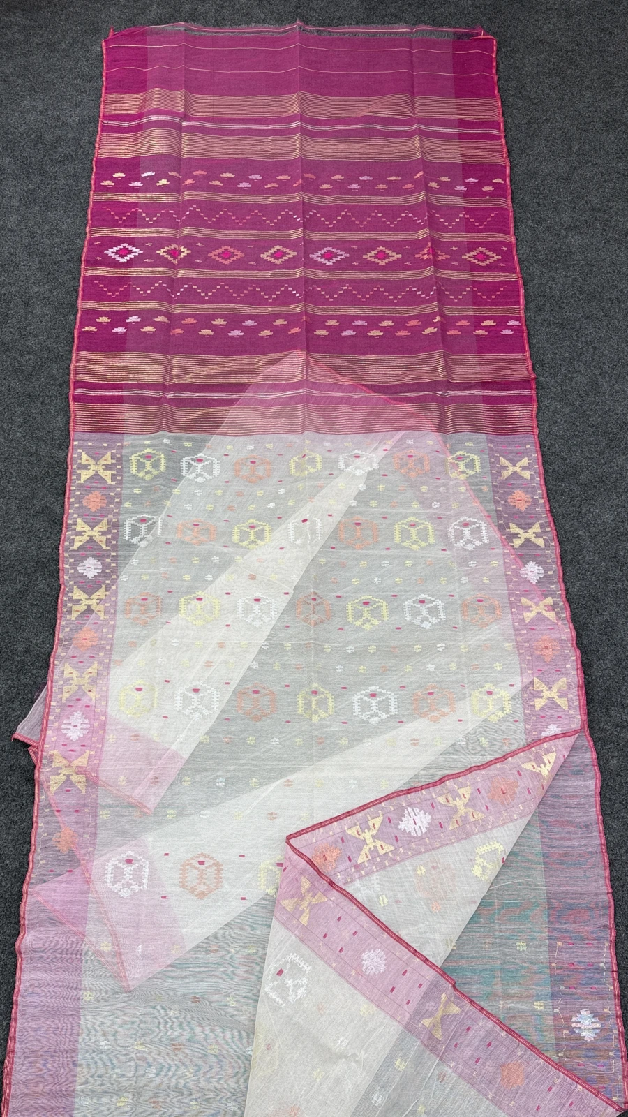 Classic Off-White Red Dhakai Jamdani Saree