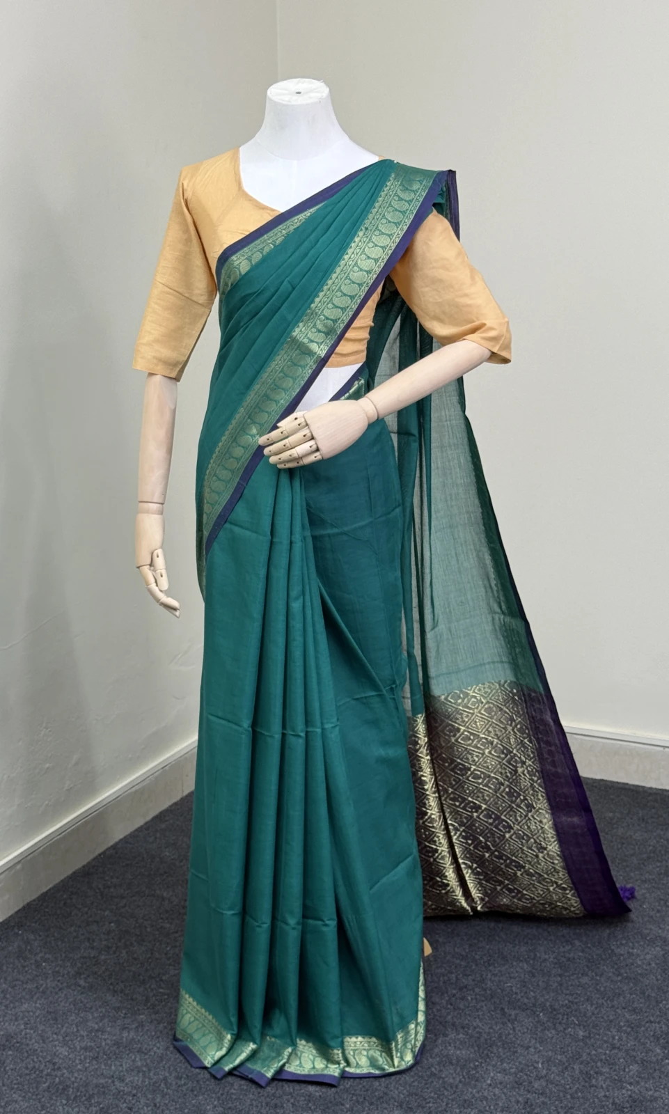 Premium Teal Green Gadwal Silk Saree