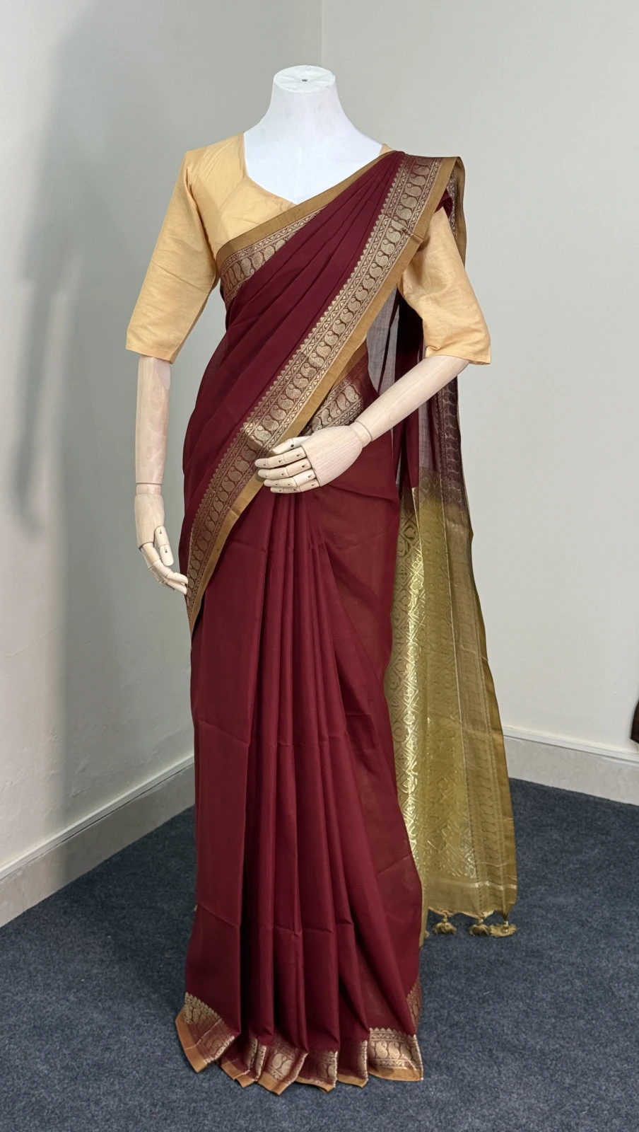 Premium Maroon Gadwal Silk Saree