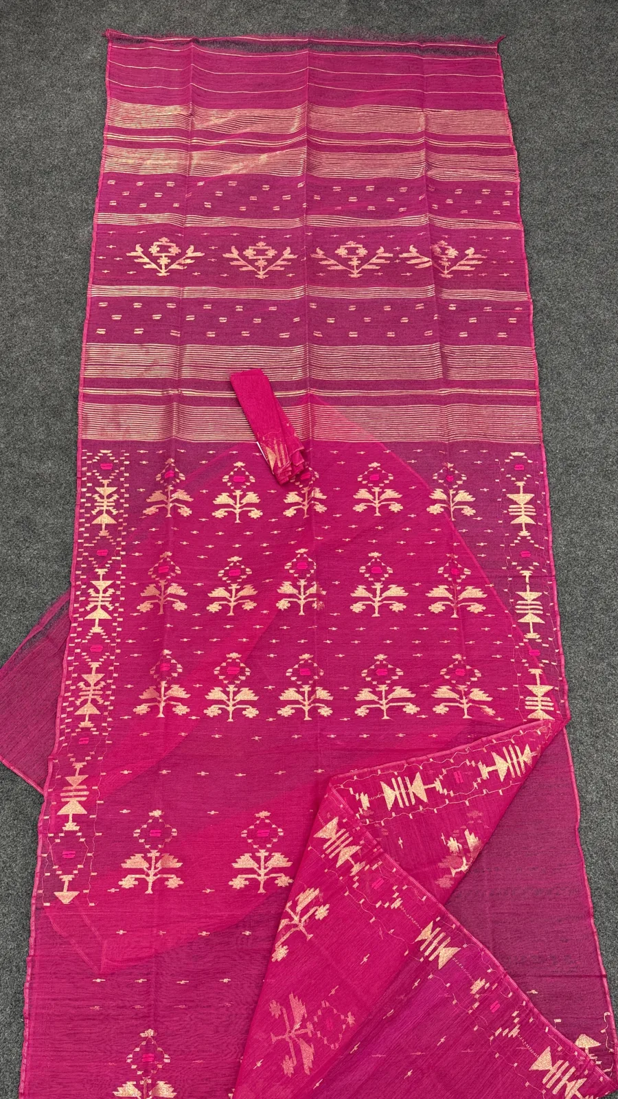 Magenta Pink Jamdani Saree with Golden Motifs